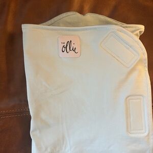 The Ollie Swaddle- Sky Blue